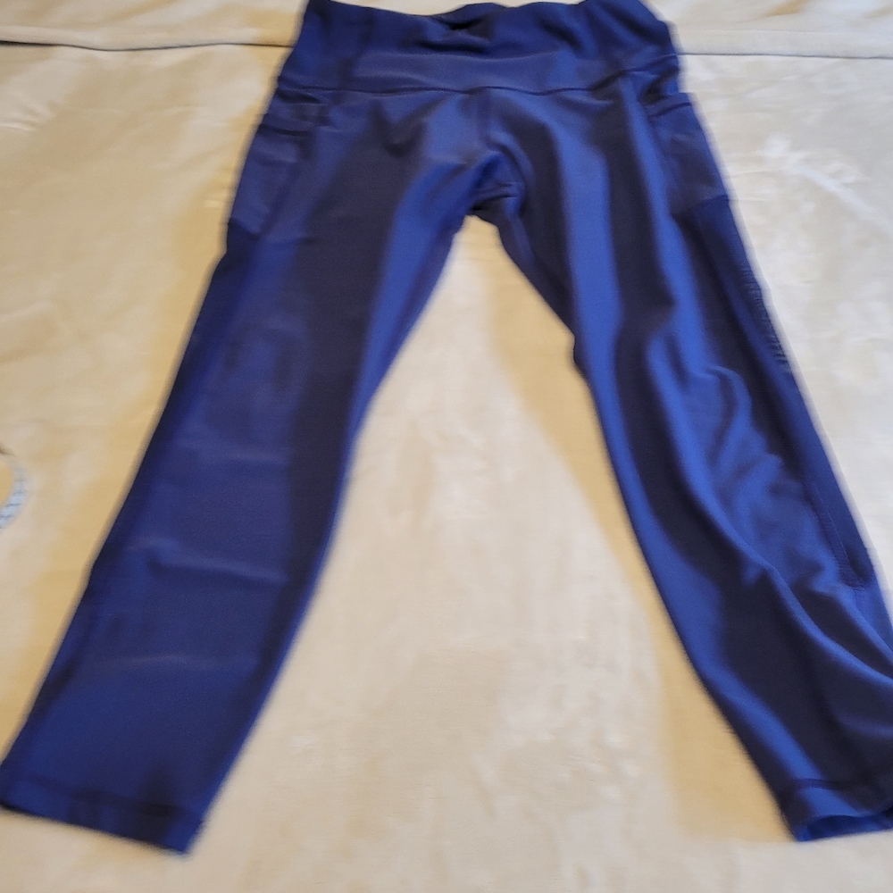 Studio leggings